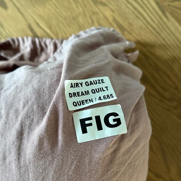 Quince Fig Airy Gauze Dream Quilt Quilts